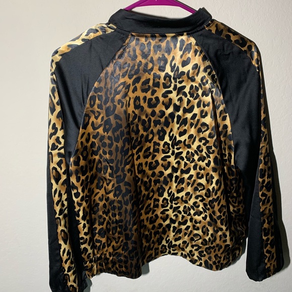 Bomber jacket - Picture 2 of 2